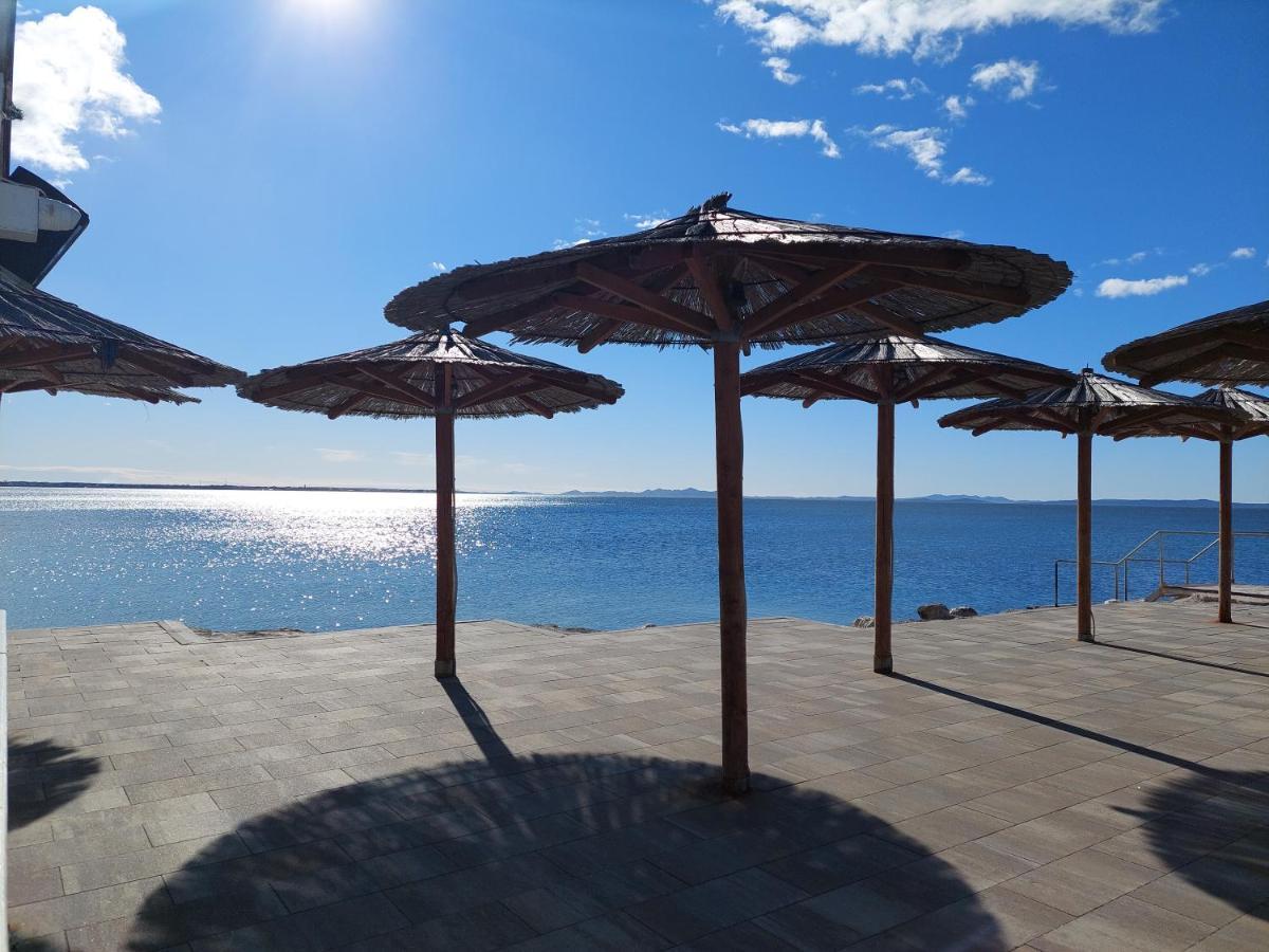 Apartmani Znidaric Vir Esterno foto