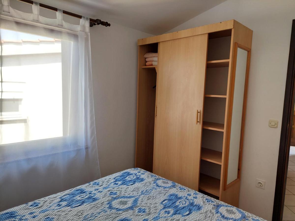 Apartmani Znidaric Vir Esterno foto