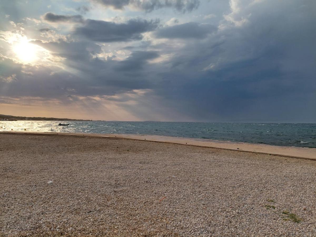 Apartmani Znidaric Vir Esterno foto