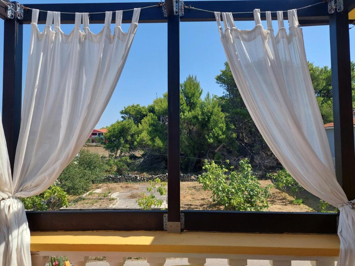 Apartmani Znidaric Vir Esterno foto